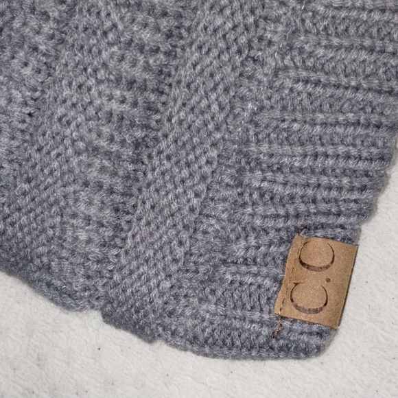CC fleece lined knit winter hat - Picture 2 of 5